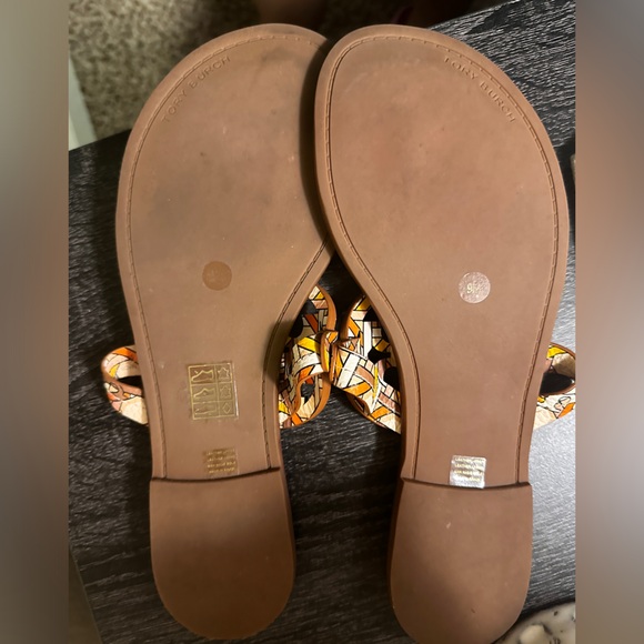 Authentic Tory Burch sandals - Picture 3 of 5